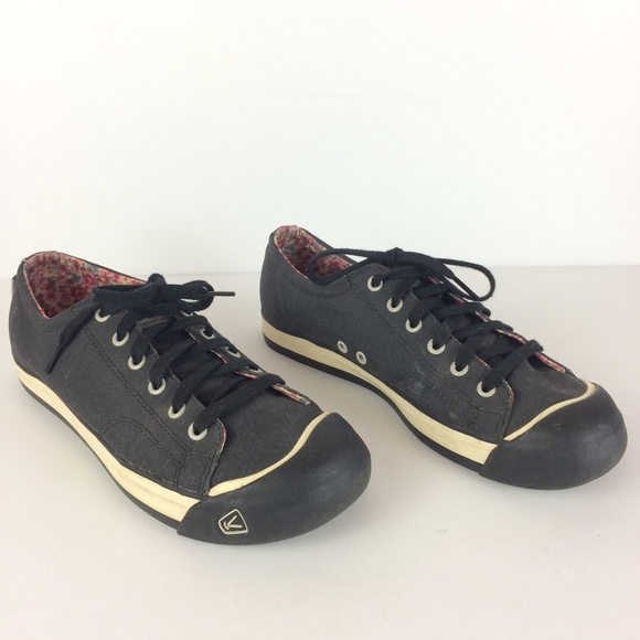 Keen Shoes - Keen Coronado Black Canvas Lace Up Sneakers Sz 9.5